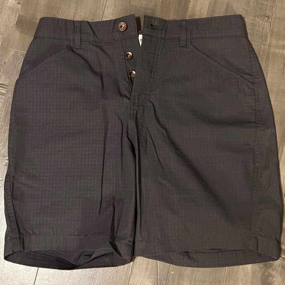 Taylor Stitch Men’s shorts - Gray Size 31.  Textured pattern and Button Fly